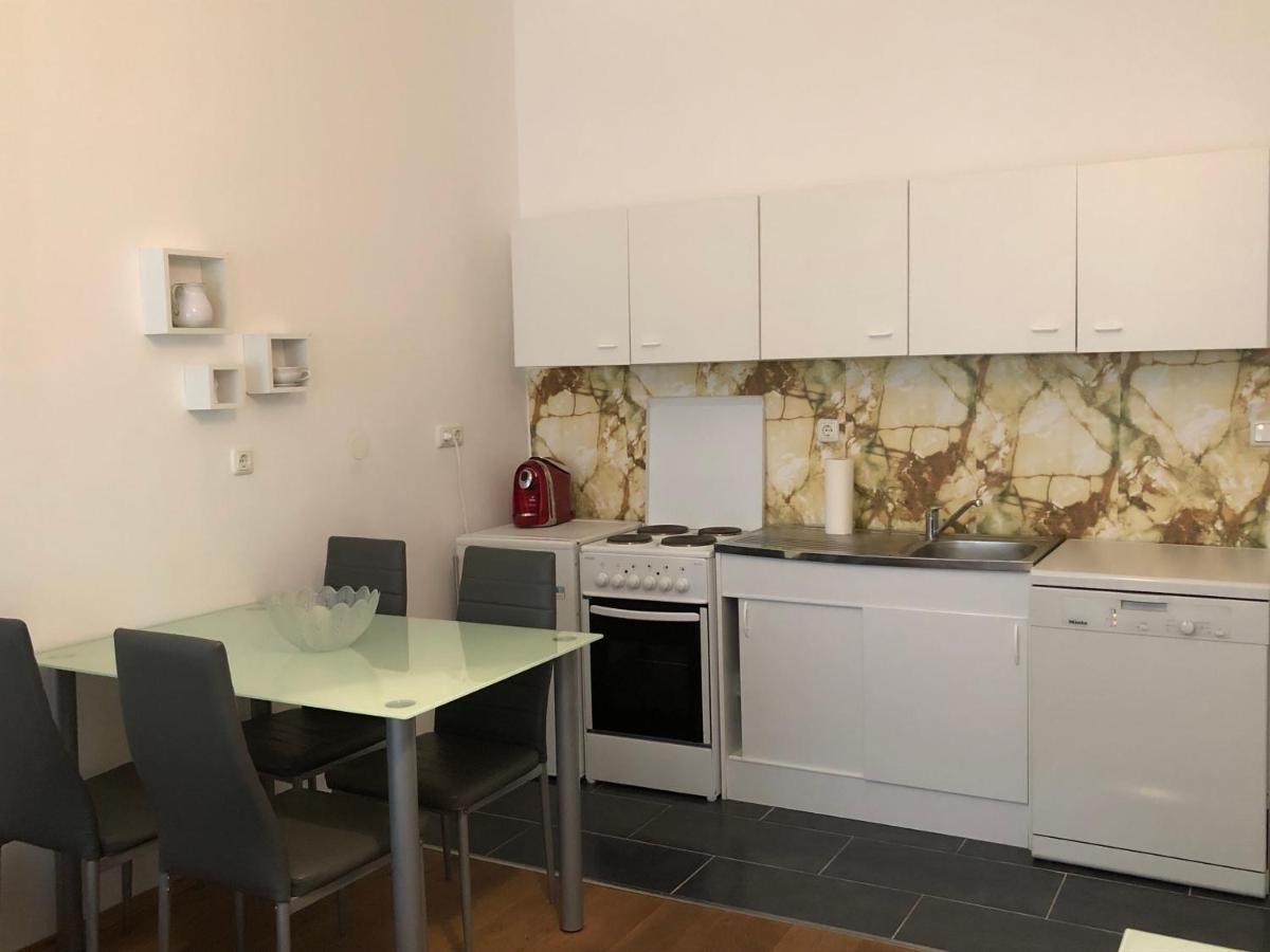 Green Apartment Відень Екстер'єр фото